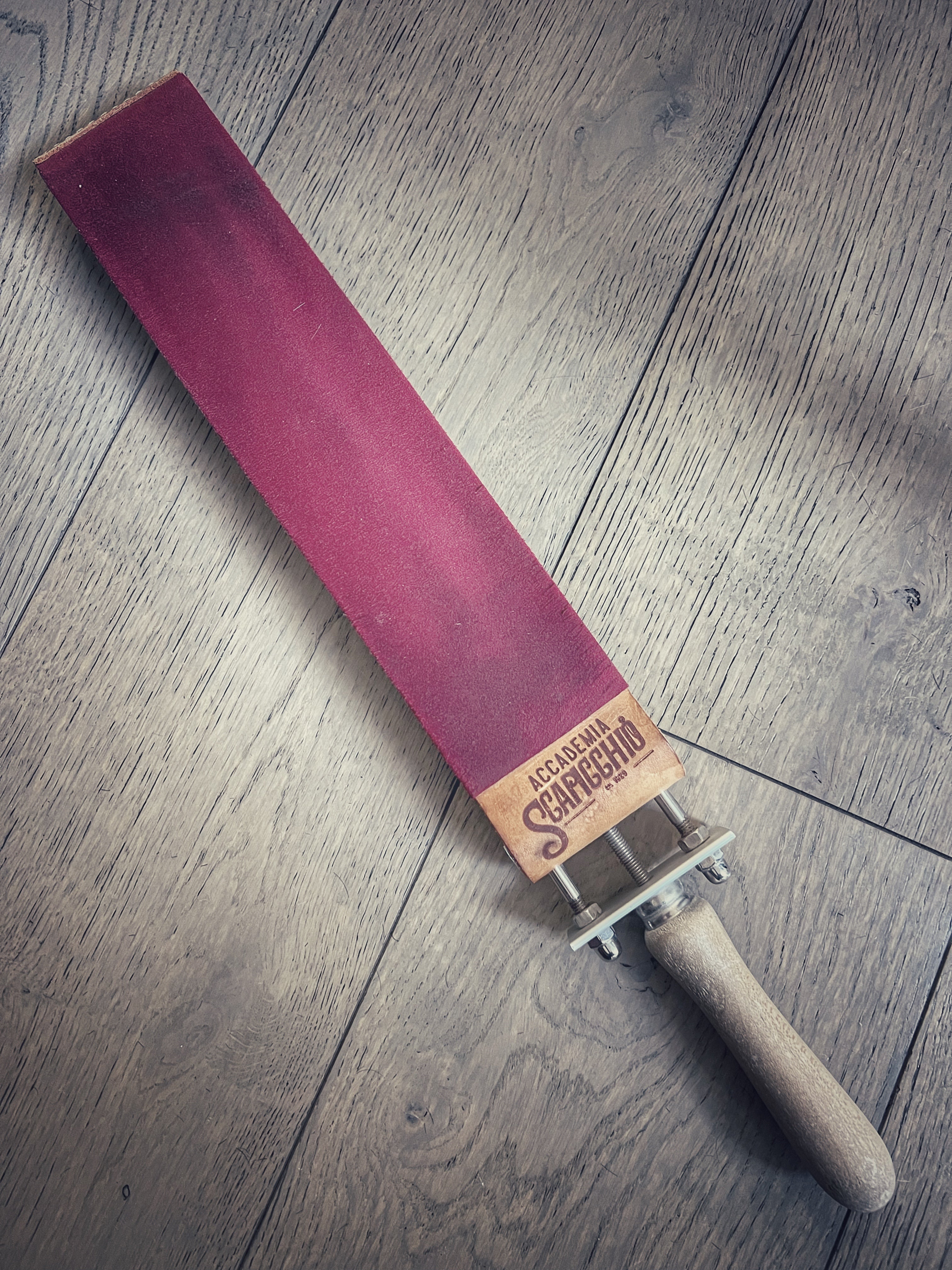 Razor Strop - Coramella